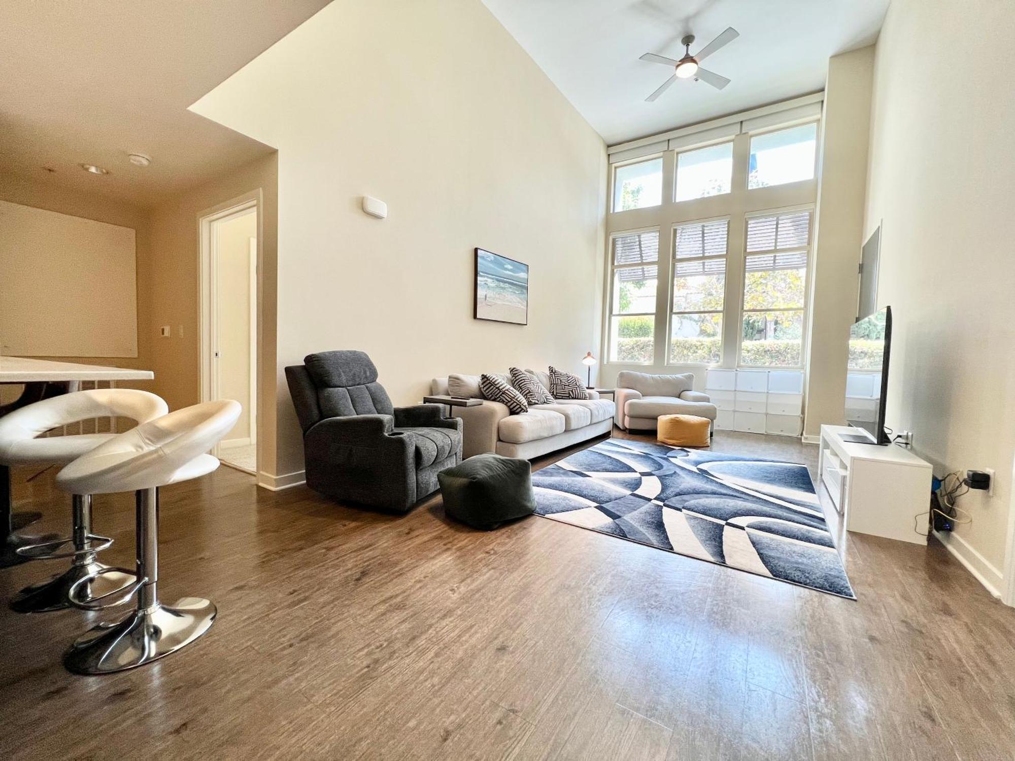 Luxury 2 Bedrooms 2 Bathrooms With Pool And Gym 로스앤젤레스 외부 사진